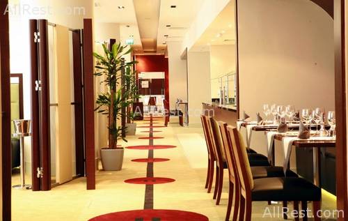 Holiday Inn Hotel 6